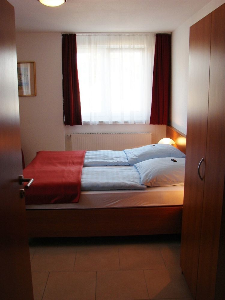Business Hotel Boblingen-Sindelfingen Εξωτερικό φωτογραφία